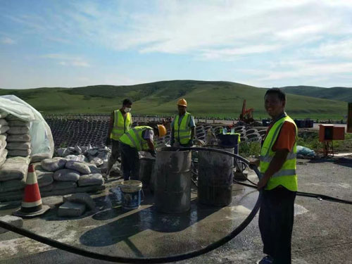 渝北公路地聚物下沉注浆